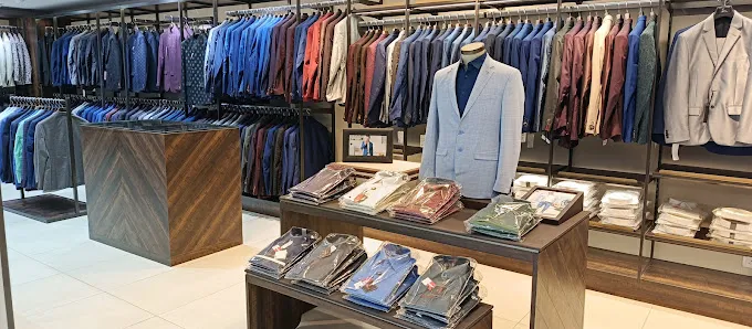 The Raymond Shop